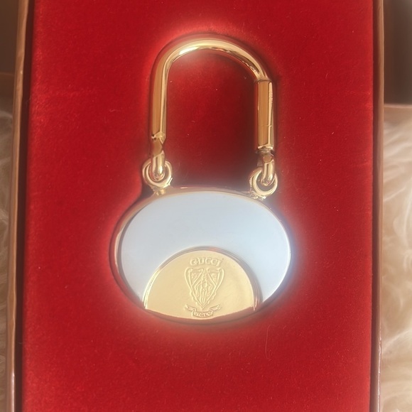 Vintage NIB 1981 GUCCI Key Ring Centennial Of The Founder - Picture 2 of 7